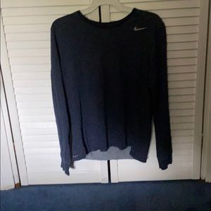 Nike Dri-Fit Medium Long-Sleeve Tee